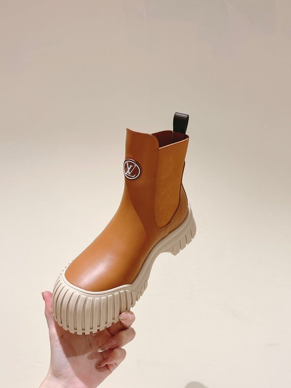 Stivaletto alla caviglia LV Ruby Flat 50mm in pelle di vacchetta marrone chiaro 450432