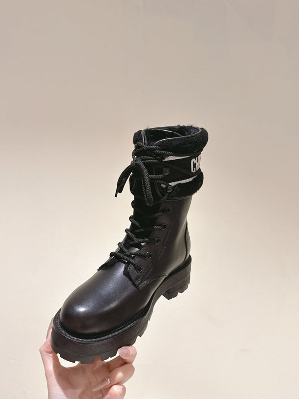 CD Ankle Boots In Black Calfskin With Wool Fleece Lining 995819