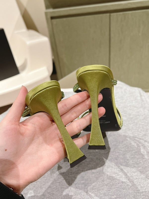 MULE TACCO ALTO 10 CM IN RASO VERDE OLIVA CON STRASS