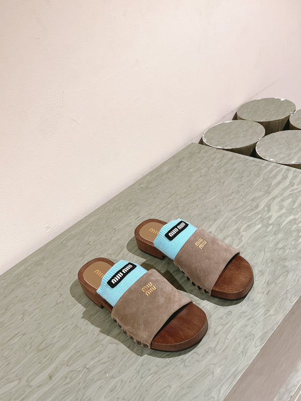 Miu Clogs 30mm Khaki Blue Suede Wood 445656