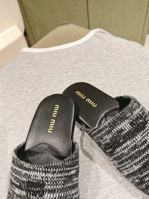 Miu Slide Black mix White Wool Cowhide 445672