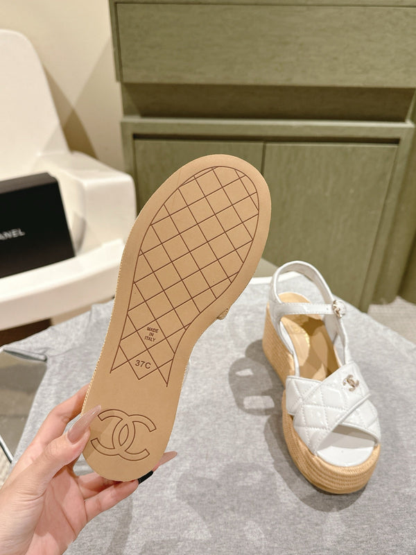 CC 25ss Espadrille Sandals 85mm White Quited Sheepskin 462243