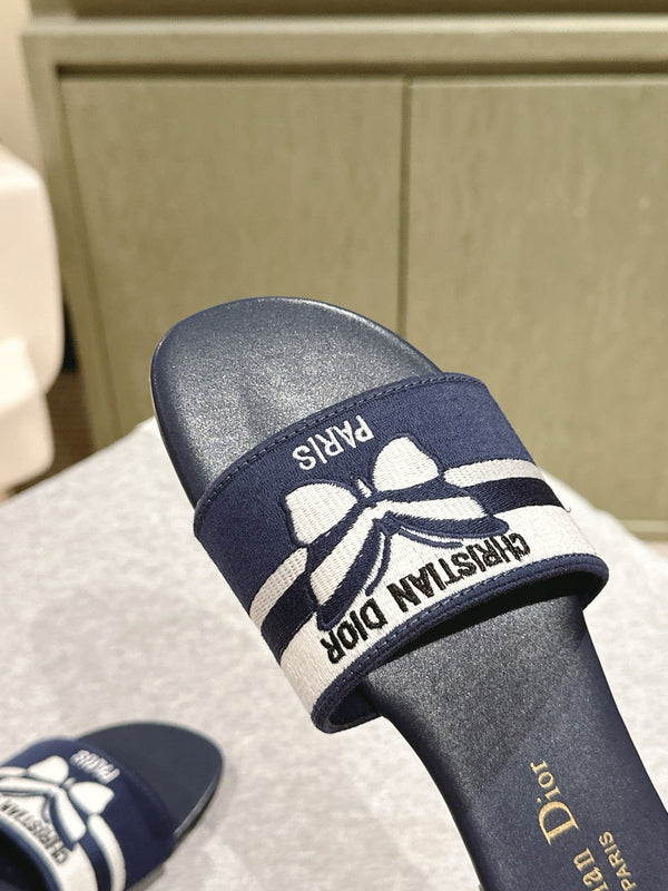 CD Dway Slide Fabric with Cowhide 241926