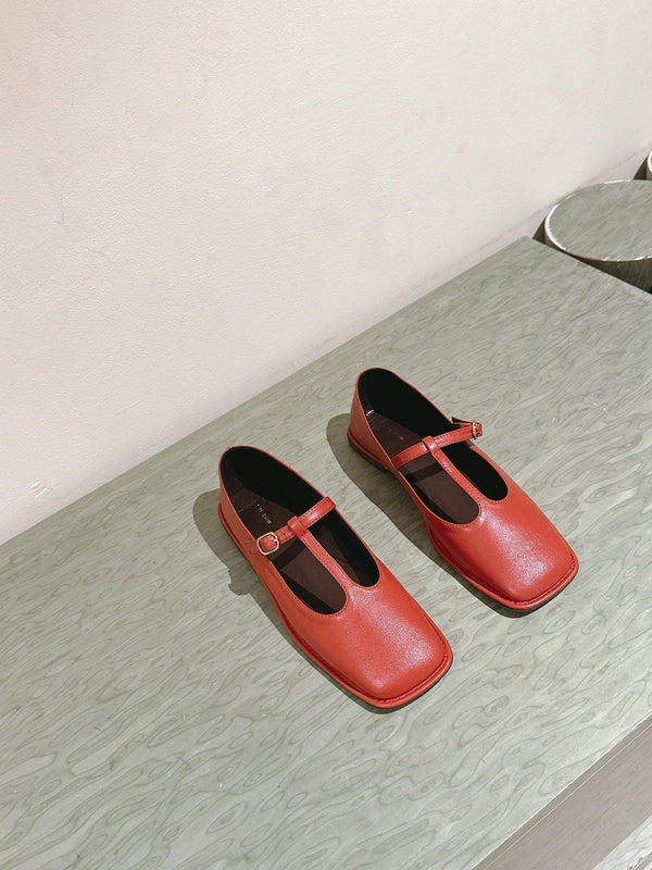 The Row Square T-Strap Flat Red 451285