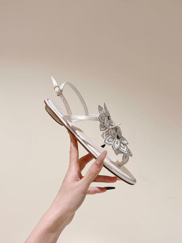 RC 25 Flat Sole Flower Thong White Silk Rhinestones 268063