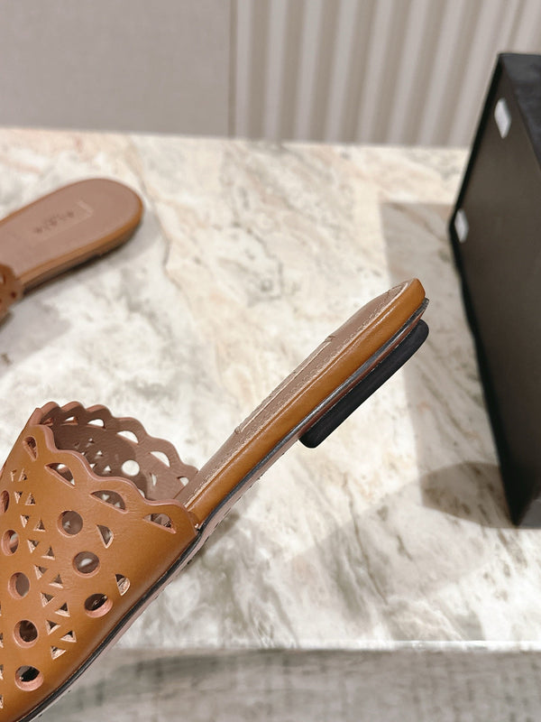 Alaia 2025 Vienna Pantofole Marrone Pelle di Agnello 293658