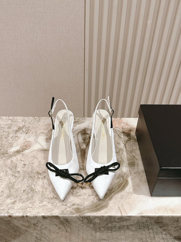 CC 25ss Bow Tie Slingbacks 85mm White Satin & Patent Leather 447412