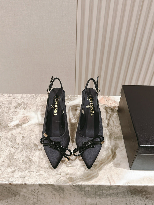 CC 25ss Bow Tie Slingbacks 85mm Black Satin & Patent Leather 447414