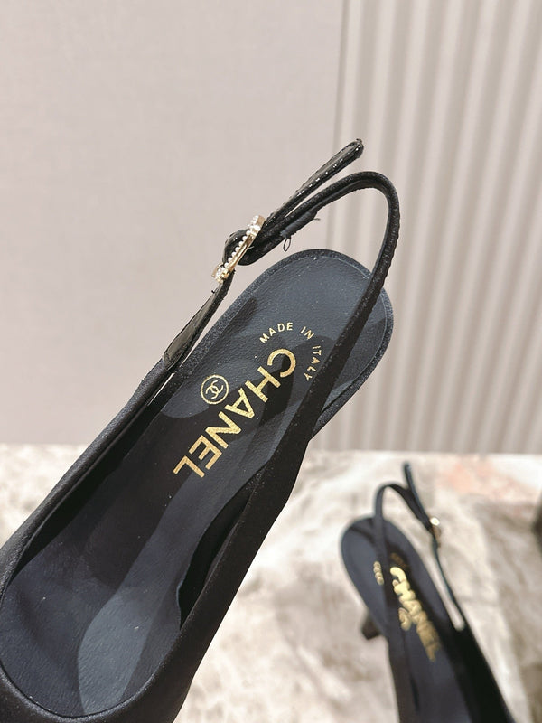 CC 25ss Bow Tie Slingbacks 85mm Black Satin & Patent Leather 447414