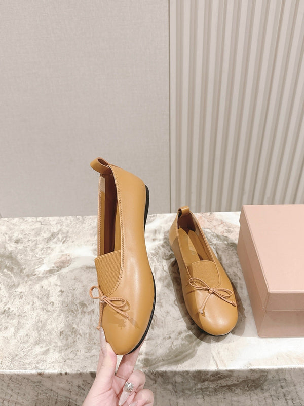 Miu Élan Bow-Detail Ballet Flat Light Brown Cowhide 445802