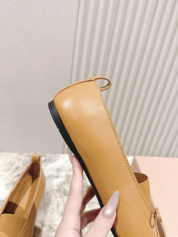 Miu Élan Bow-Detail Ballet Flat Light Brown Cowhide 445802