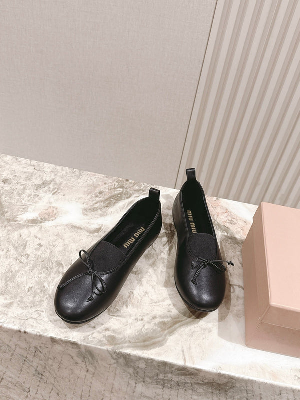 Miu Élan Bow-Detail Ballet Flat Black Cowhide 445803