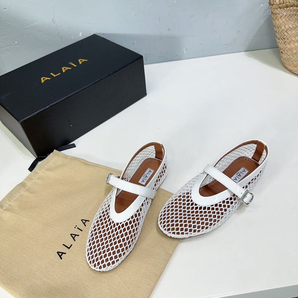 Alaia 25 Laminated Fishnet Ballet Flats White Lambskin 576442