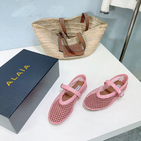 Alaia 25 Laminated Fishnet Ballet Flats Pink Lambskin 241053