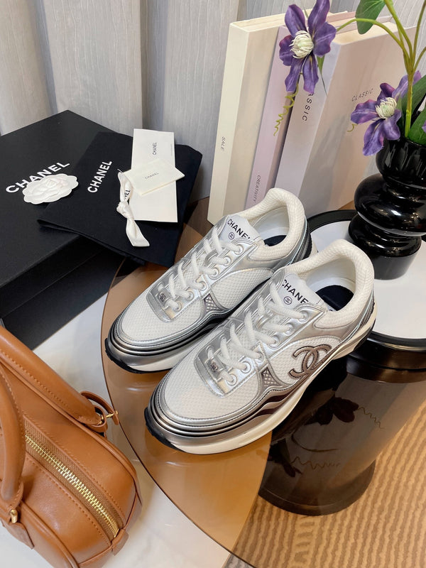 cc classic sneaker tessuto bianco pelle di vitello metallizzata argento