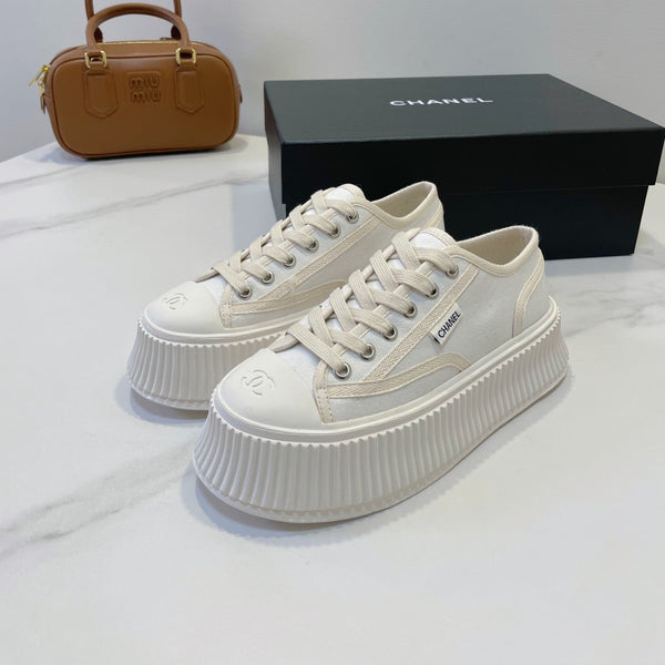 CC Sneaker In White Canvas Fabric 144791