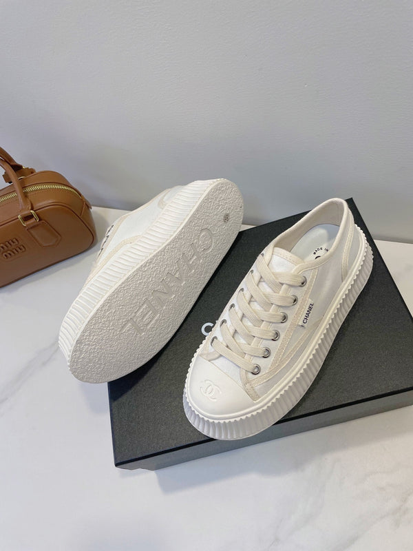 CC Sneaker In White Canvas Fabric 144791