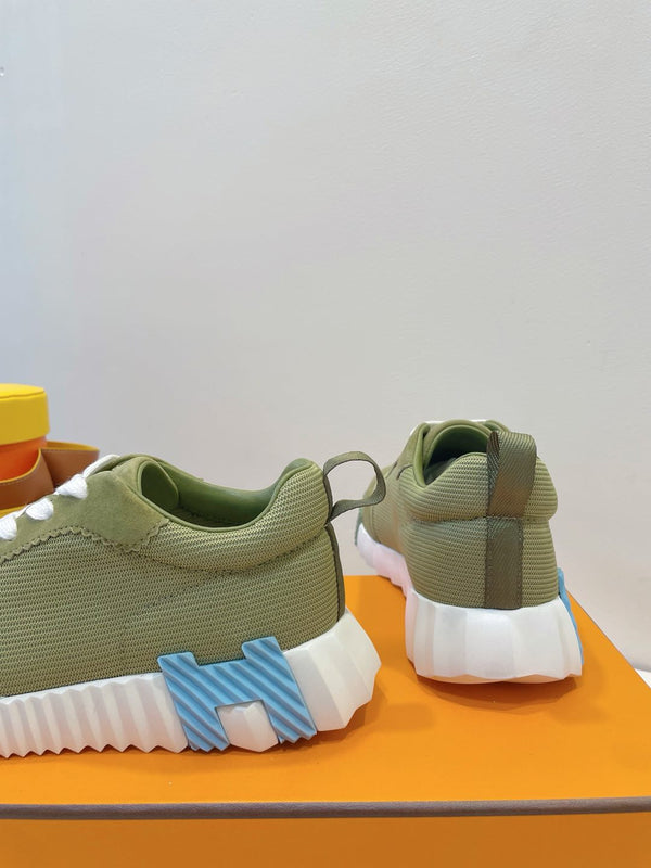 Sneaker HM Bouncing in tessuto verde asparago con pelle scamosciata 212278