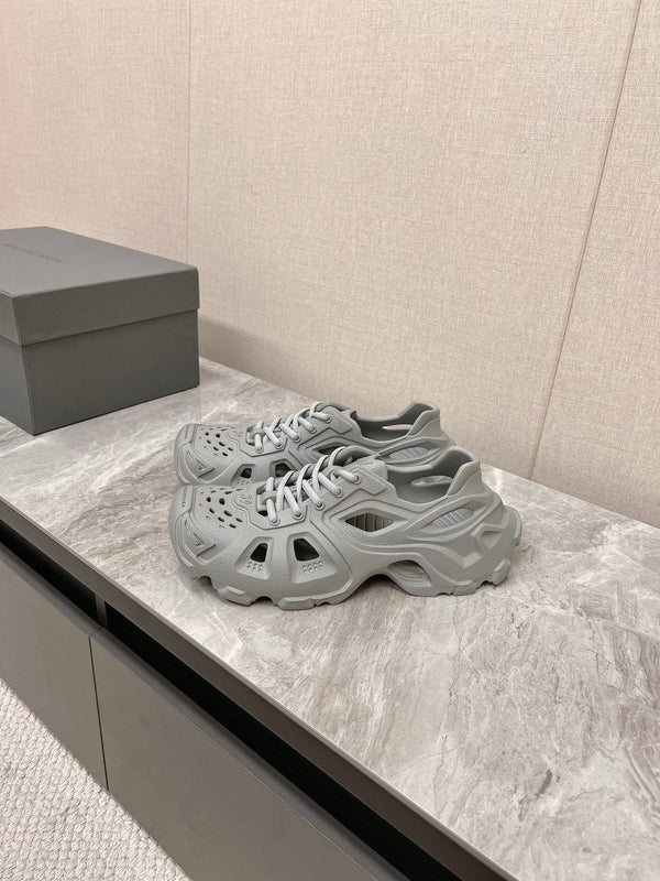 SNEAKERS IN FRIAR GRAY RUBBER