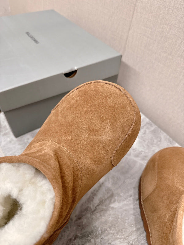 STIVALETTO ALASKA IN CAMOSCIO MARRONE SIDRO E FODERA IN LANA