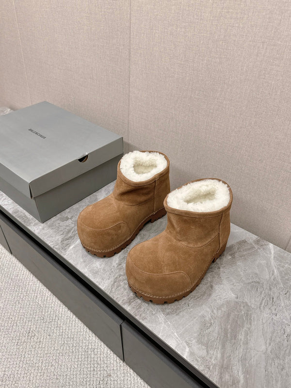 STIVALETTO ALASKA IN CAMOSCIO MARRONE SIDRO E FODERA IN LANA