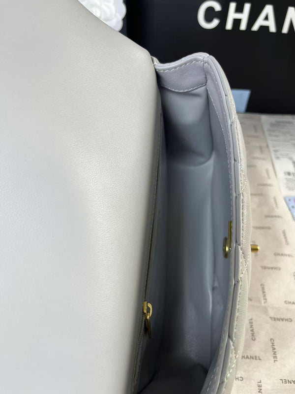 25C Mini Flap 24cm Pelle di agnello grigia Cuore dorato Hardware