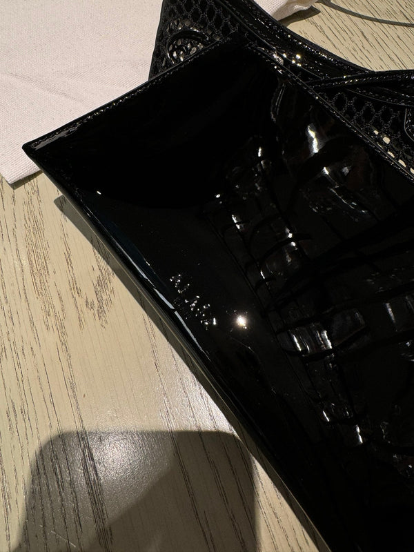 ONE PIECE DEMI LUNE BAG 31 IN BLACK FISHNET