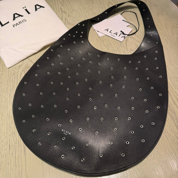 ONE PIECE MEDIUM BAG 39 IN BLACK SHEEPSKIN EYELET DETAILING