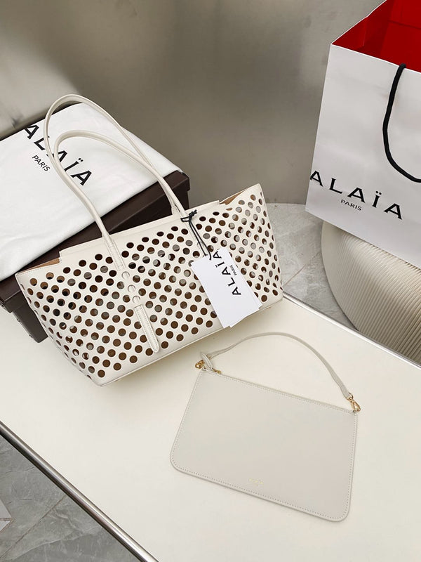 NEO MINA 32 BAG IN WHITE PERFORATED CALFSKIN