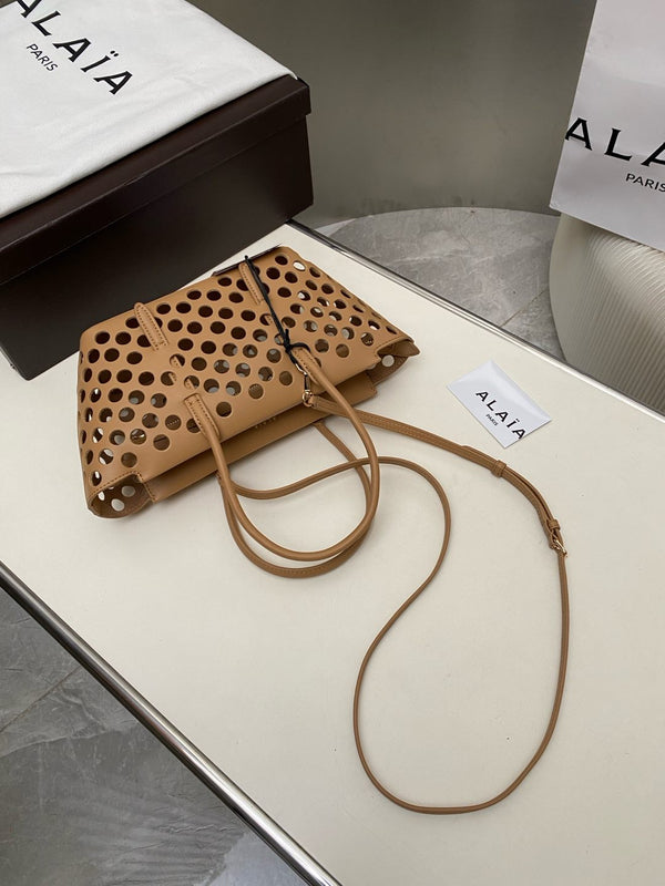 NEO MINA 20 BAG IN WHISKEY PERFORATED CALFSKIN