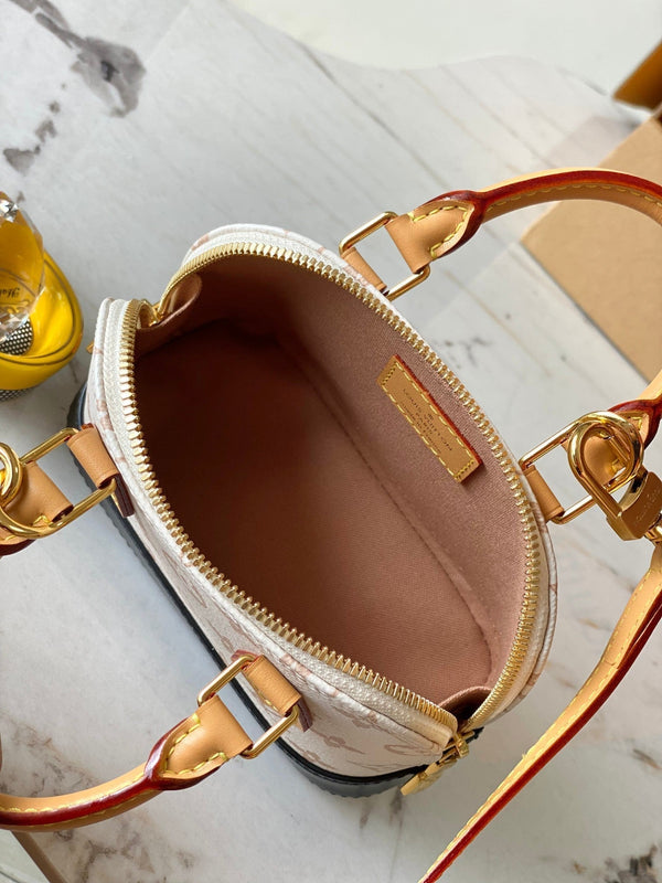 NANO ALMA 18 IN TELA MONOGRAM DUNE BIANCA CON FERRAMENTA ORO