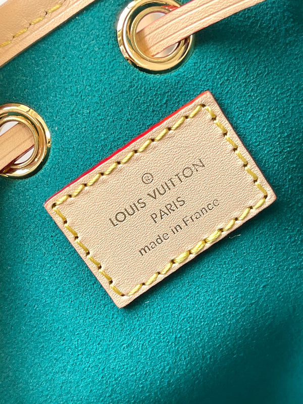 nano noe 13cm rabbit brown monogram canvas