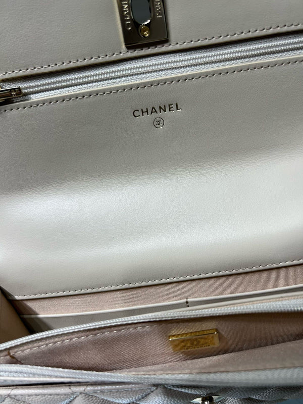 cc 25S Woc Top Handle 19cm Beige Grained Calfskin Light Gold Hardware