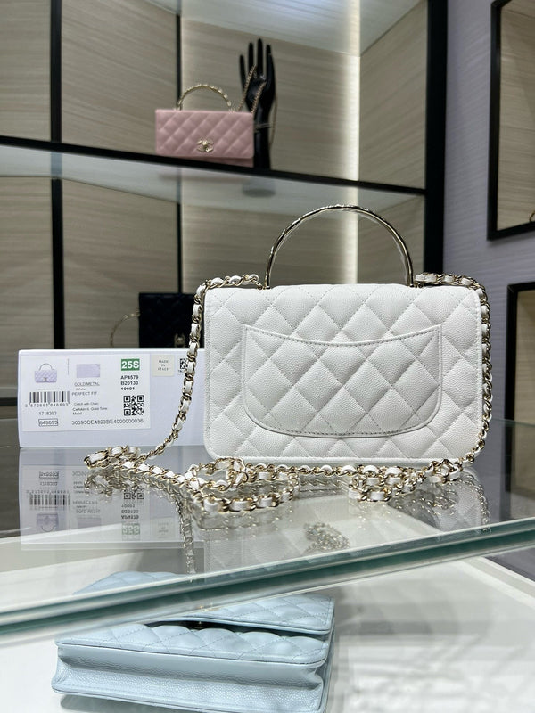 cc 25S Woc Top Handle 19cm White Grained Calfskin Light Gold Hardware