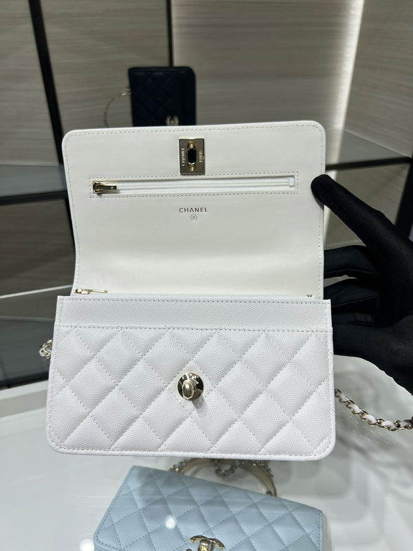 cc 25S Woc Top Handle 19cm White Grained Calfskin Light Gold Hardware