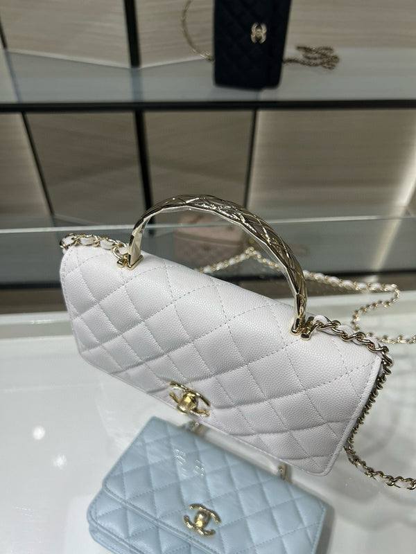 cc 25S Woc Top Handle 19cm White Grained Calfskin Light Gold Hardware