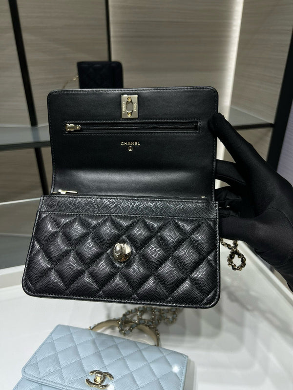 cc 25S Woc Top Handle 19cm Black Grained Calfskin Light Gold Hardware