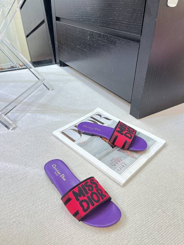 dway slide embroidered red purple cotton