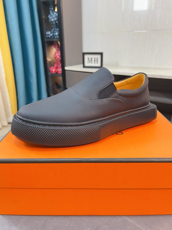HM LANCE SLIP-ON SNEAKER BLACK CALFSKIN