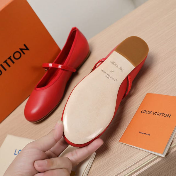 LV 25C Romy Flat Red Sheepskin 218301