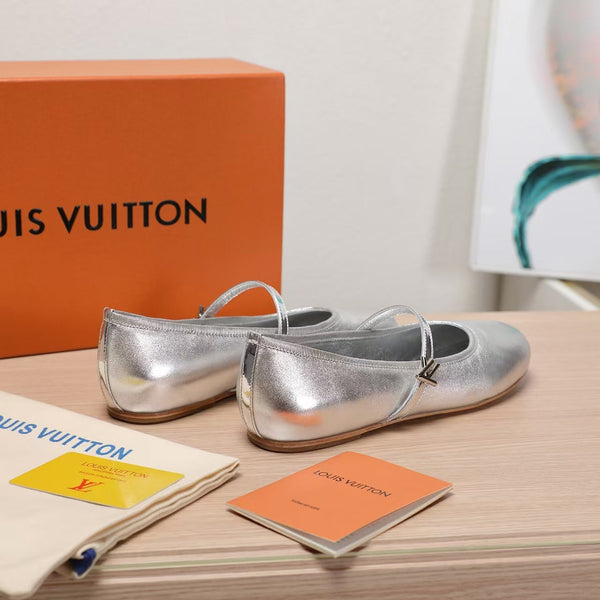 LV Romy Flat Silver Color Metallic Lambskin 218323