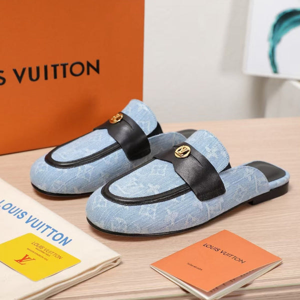LV 25C Flat Mule Blu Pastello Monogram Pelle di Vacchetta 218316