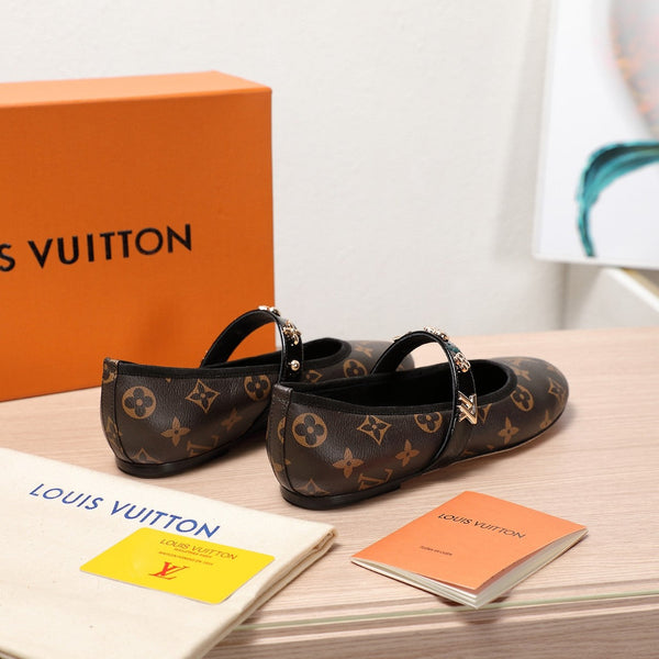 LV 25C Romy Flat Caramel Brown Monogram Con logo dorato Pelle di pecora 218308