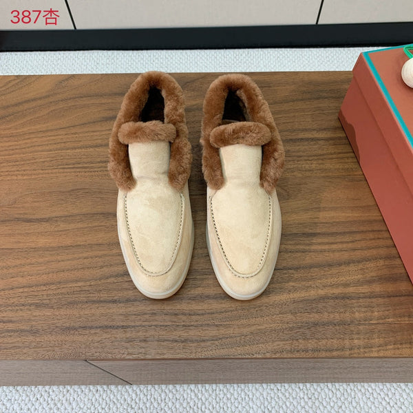 LP Open Walk Chukka Boot Beige Suede Lamb Fur