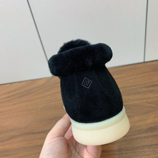 LP Open Walk Chukka Boot Black Suede Lamb Fur