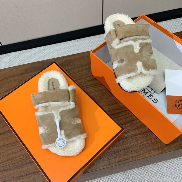 HM Chypre Sandal In Light Brown Mix White Fleece And Suede 984197