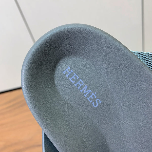 HM Kazimir Sandal Gray Canvas Calfskin 293997