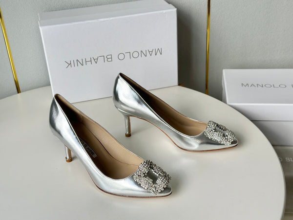 Manolo Diamond Buckle Pumps Silver Mirror Cowhide 451180