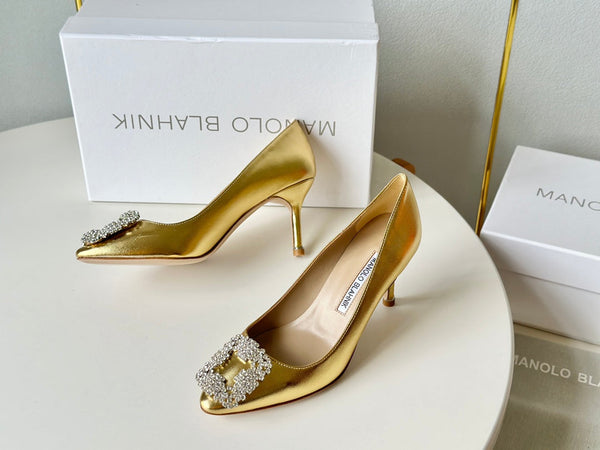 Manolo Diamond Buckle Pumps Gold Mirror Cowhide 451182