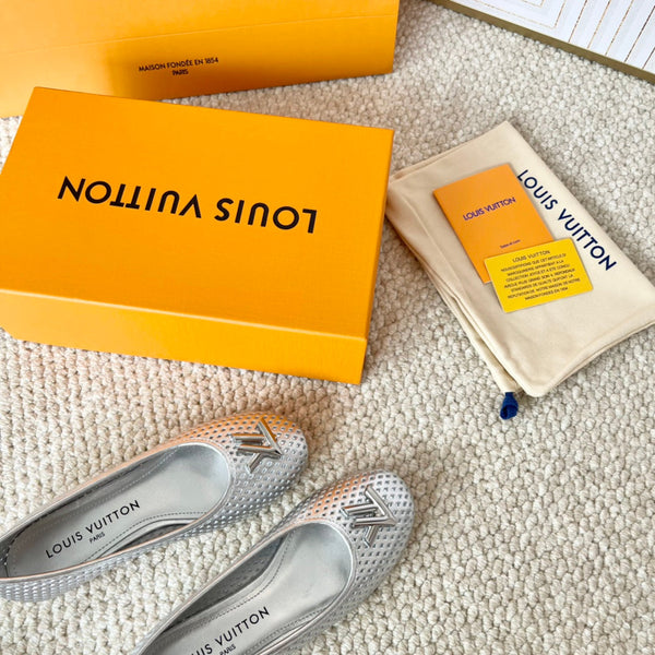 LV Shake Flat Ballerina Silver Cowhide